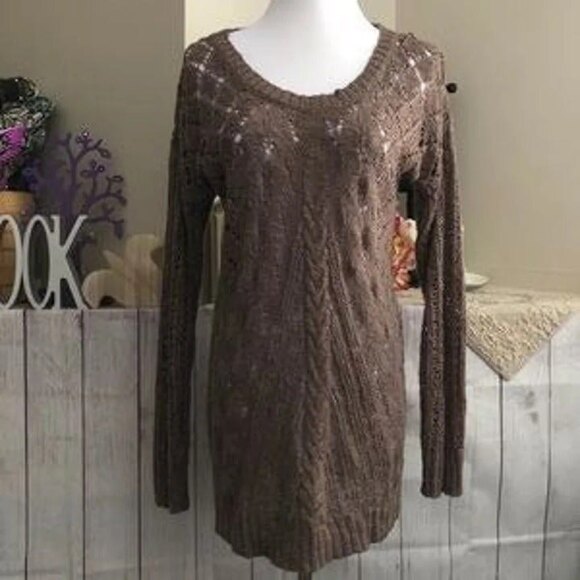 Pink Rose Sweaters - Pink Rose sz M Loose Knit Sweater Taupe Mauve